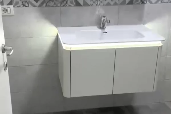 Shtepi me qera Apartament ne Tirane, 2+1, Mobilimi E mobiluar, Pagesa 70,000  Leke.