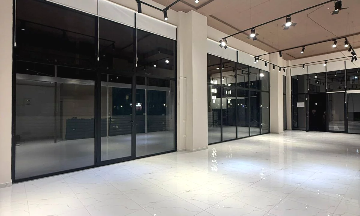 Ambient tek Trio Towers Don Bosko prane gjykstes asministrative te shkalles 