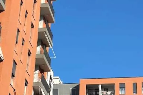 Shtepi me qera Apartament ne Tirane, 2+1, Mobilimi E mobiluar, Pagesa 700  Euro.