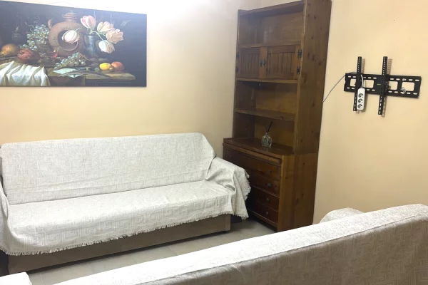 House for Rent 1+1 in Tirana - 45,000 Leke