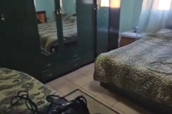 Shtepi me qera Apartament ne Tirane, 2+1, Mobilimi E mobiluar, Pagesa 60,000  Leke.