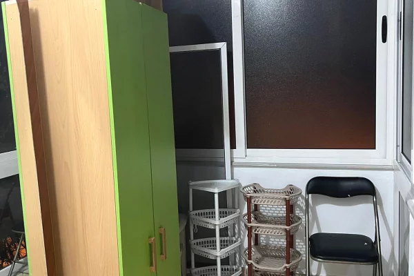 Shtepi me qera Apartament ne Tirane, 1+1, Mobilimi E mobiluar, Pagesa 550  Euro.
