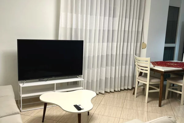 Shtepi me qera 1+1 ne Tirane - 550 Euro