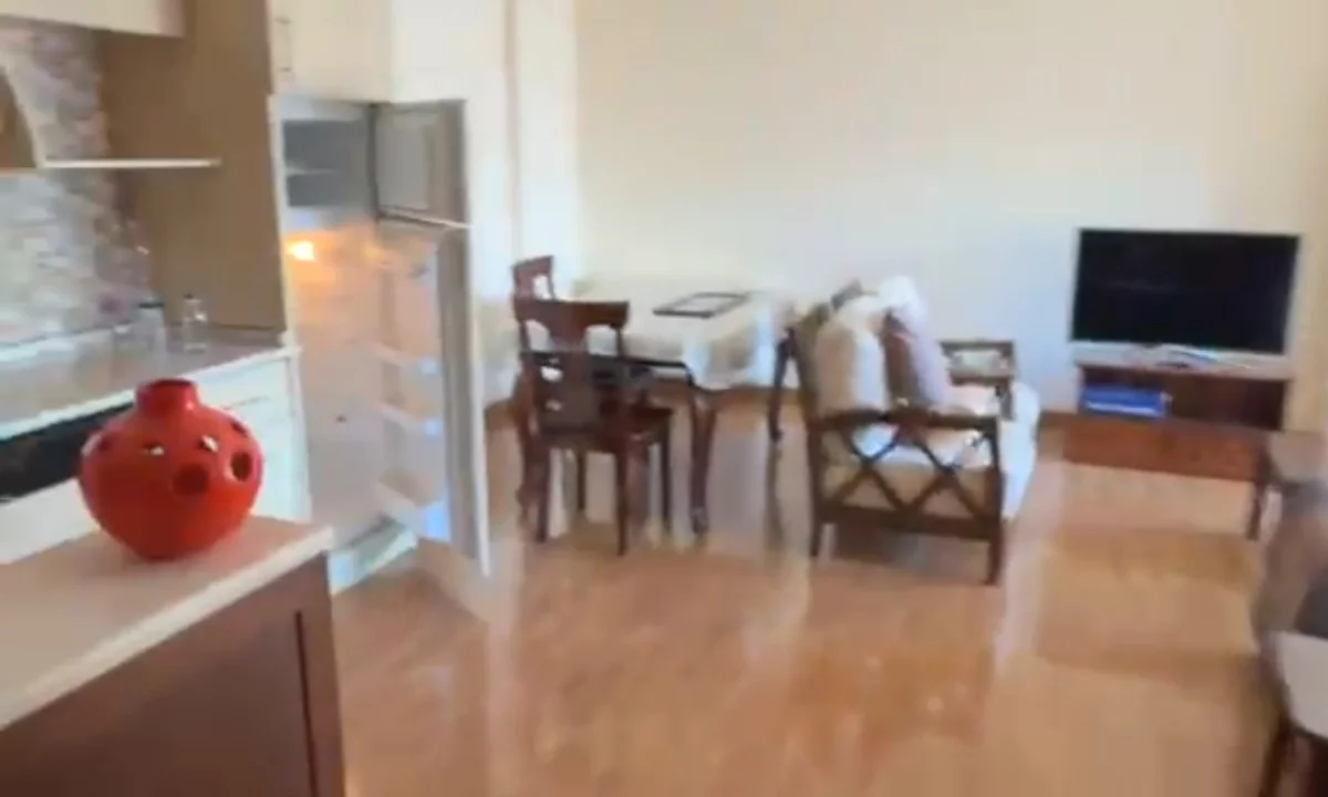 Shtepi ne shitje Apartament ne Tirane, 2+1, Mobilimi E mobiluar, Pagesa 230,000  Euro.