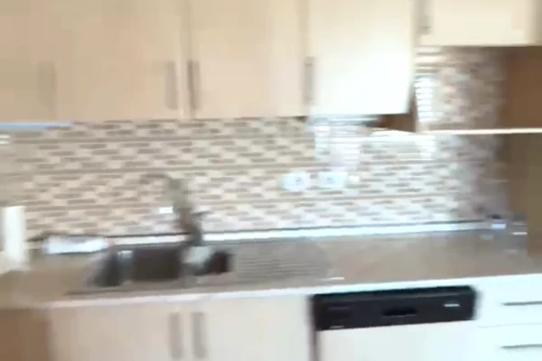 Shtepi ne shitje Apartament ne Tirane, 2+1, Mobilimi E mobiluar, Pagesa 230,000  Euro.