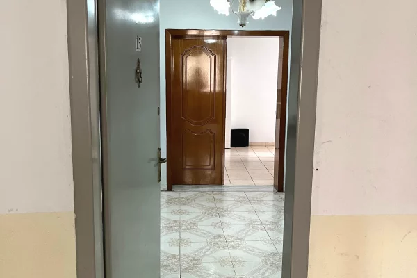Shtepi ne shitje Apartament ne Tirane, 2+1, Mobilimi E mobiluar, Pagesa 190,000  Euro.