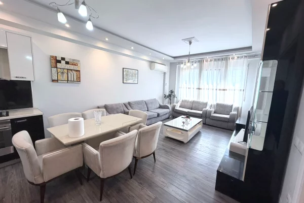 Shtepi ne shitje 2+1 ne Tirane - 258,000 Euro