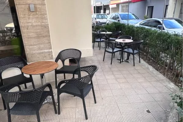 Lokal per Shitje & Qira – Kinostudio