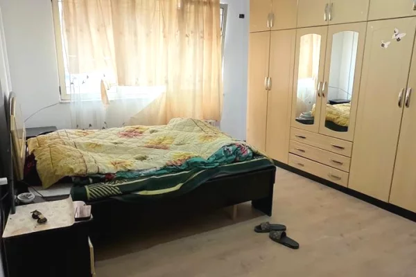 Shtepi me qera Apartament ne Tirane, 3+1, Mobilimi E mobiluar, Pagesa 60,000  Leke.