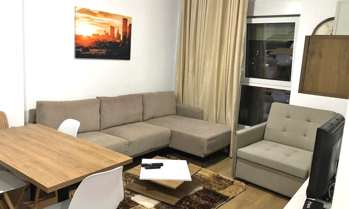 Shtepi me qera Apartament ne Tirane, 1+1, Mobilimi E mobiluar, Pagesa 40,000  Leke.