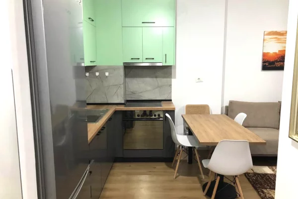 Shtepi me qera Apartament ne Tirane, 1+1, Mobilimi E mobiluar, Pagesa 40,000  Leke.