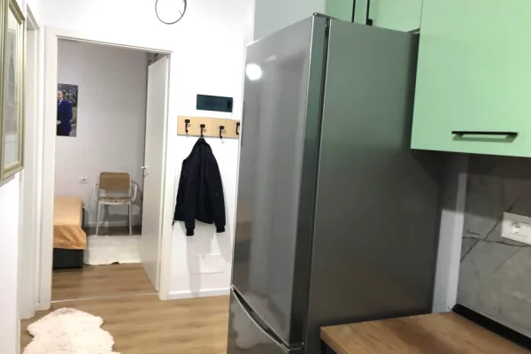 Shtepi me qera Apartament ne Tirane, 1+1, Mobilimi E mobiluar, Pagesa 40,000  Leke.