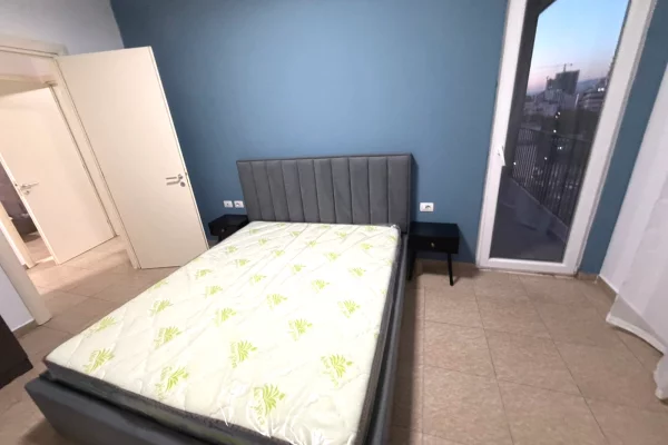 Shtepi me qera Apartament ne Tirane, 1+1, Mobilimi E mobiluar, Pagesa 65,000  Leke.