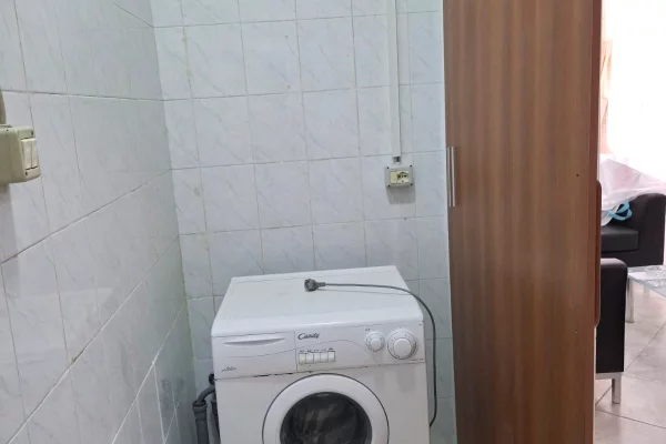 Shtepi me qera Apartament ne Tirane, 2+1, Mobilimi E mobiluar, Pagesa 600  Euro.