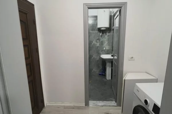 Shtepi me qera Apartament ne Tirane, 1+1, Mobilimi E mobiluar, Pagesa 55,000  Leke.