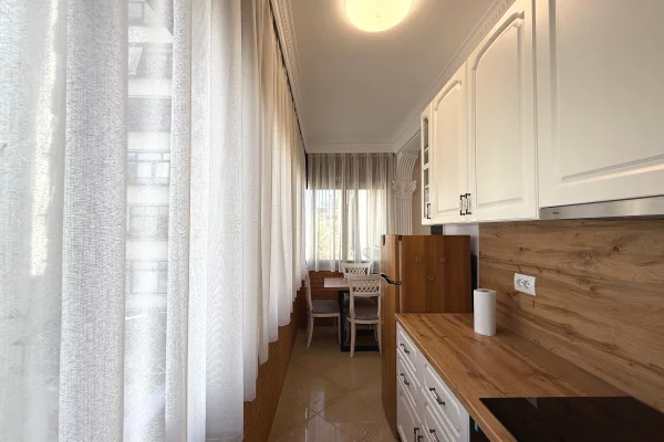 Shtepi me qera Apartament ne Tirane, 2+1, Mobilimi E mobiluar, Pagesa 80,000  Leke.