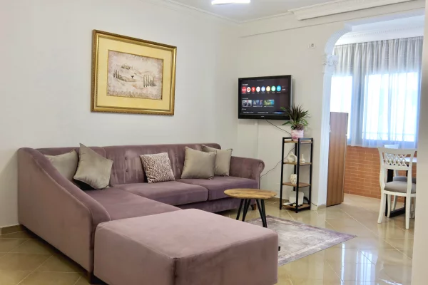 Shtepi me qera Apartament ne Tirane, 2+1, Mobilimi E mobiluar, Pagesa 80,000  Leke.