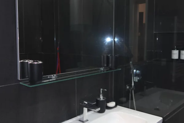 Shtepi me qera Apartament ne Tirane, 2+1, Mobilimi E mobiluar, Pagesa 80,000  Leke.