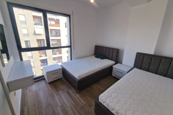 Shtepi me qera Apartament ne Tirane, 1+1, Mobilimi E mobiluar, Pagesa 50,000  Leke.