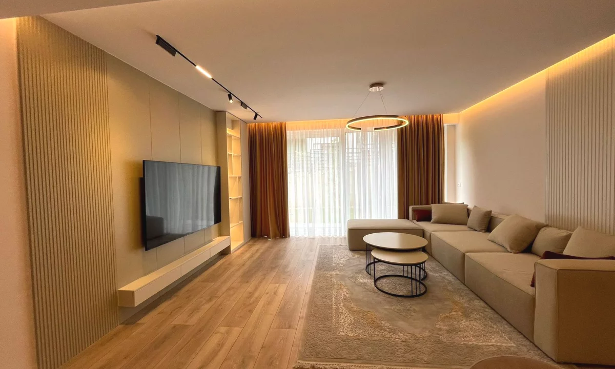 Shtepi me qera Apartament ne Tirane, 3+1, Mobilimi E mobiluar, Pagesa 1,800  Euro.