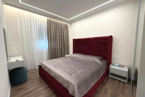 Shtepi me qera Apartament ne Tirane, 1+1, Mobilimi E mobiluar, Pagesa 800  Euro.