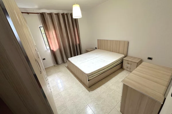 Shtepi me qera Apartament ne Tirane, 1+1, Mobilimi E mobiluar, Pagesa 40,000  Leke.