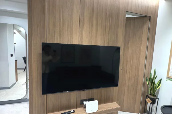 Shtepi me qera Apartament ne Tirane, 1+1, Mobilimi E mobiluar, Pagesa 60,000  Leke.
