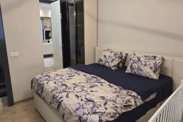 Shtepi ne shitje Apartament ne Tirane, 2+1, Mobilimi E mobiluar, Pagesa 340,000  Euro.