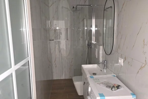 Apartment for sale in Tirana Garsoniere, Emty