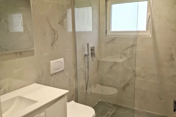 Shtepi me qera Apartament ne Tirane, 1+1, Mobilimi E mobiluar, Pagesa 400  Euro.