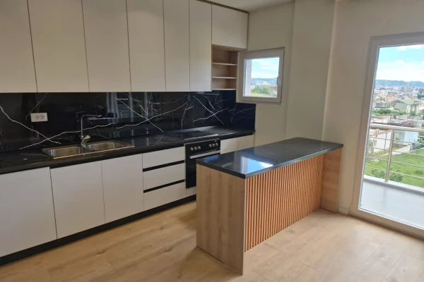 Shtepi me qera Apartament ne Tirane, 1+1, Mobilimi E mobiluar, Pagesa 400  Euro.