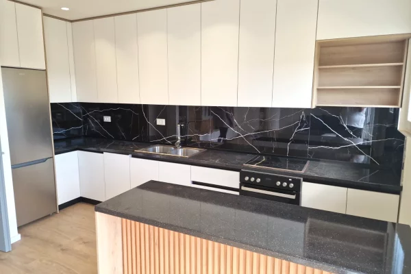 Shtepi me qera Apartament ne Tirane, 1+1, Mobilimi E mobiluar, Pagesa 400  Euro.