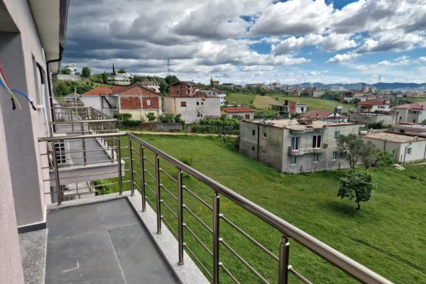 Shtepi me qera Apartament ne Tirane, 1+1, Mobilimi E mobiluar, Pagesa 400  Euro.