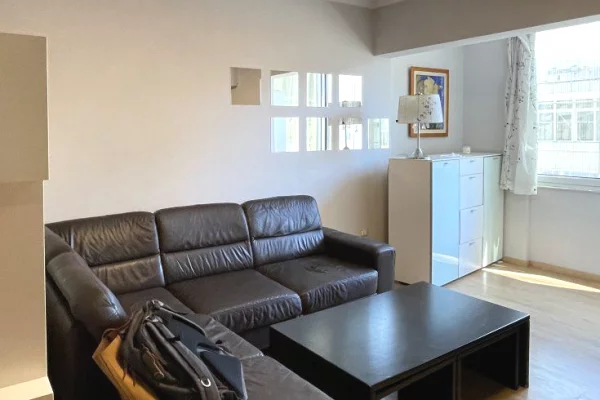 Apartament 2+1+2 per qera tek Rruga e Kosovareve 