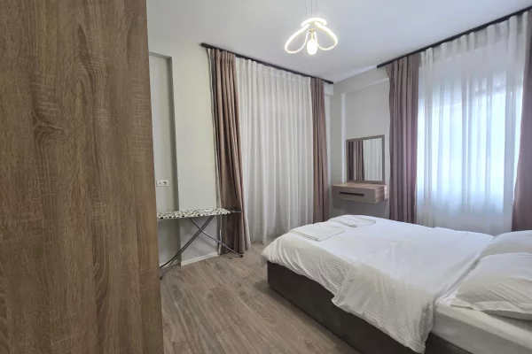 Shtepi ne shitje Duplex(shtepi me 2 kate) ne Tirane, 3+1, Mobilimi E mobiluar, Pagesa 650,000  Euro.