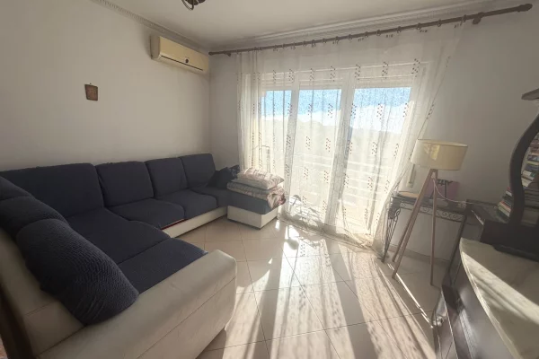 Jepet me qera 1+1+1 ballkon te syri tv,Astir