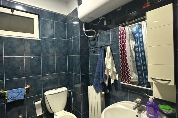 Shtepi me qera Apartament ne Tirane, 2+1, Mobilimi E mobiluar, Pagesa 950  Euro.