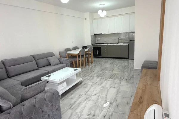 Shtepi me qera Apartament ne Tirane, 1+1, Mobilimi E mobiluar, Pagesa 500  Euro.