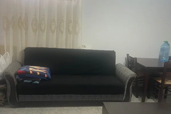 Appartamento in affitto a Tirana 1+1, Arredato