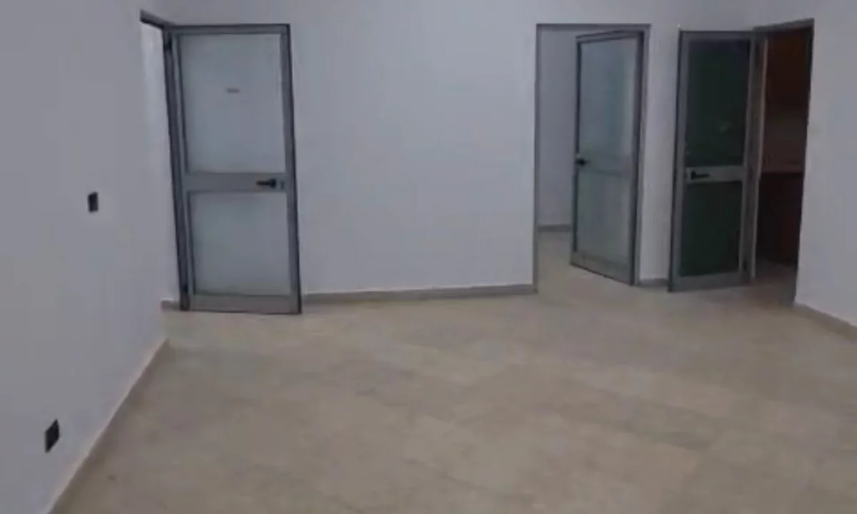 Ambjent per zyra me qera te myslym shyri te karburant kastrati