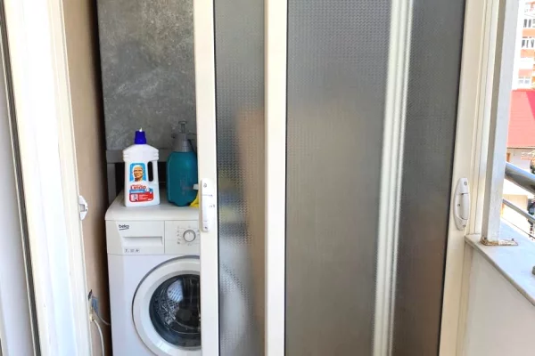 Shtepi me qera Apartament ne Tirane, 1+1, Mobilimi E mobiluar, Pagesa 350  Euro.