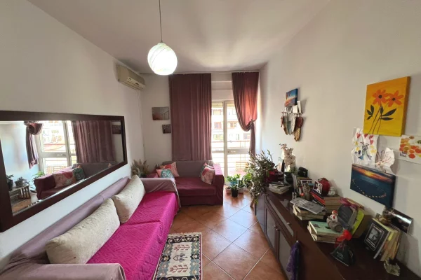 Shitet apartament 1+1 brenda kompleksit Vizion Plus, Kulla 1, në Rrugën Don Bosko