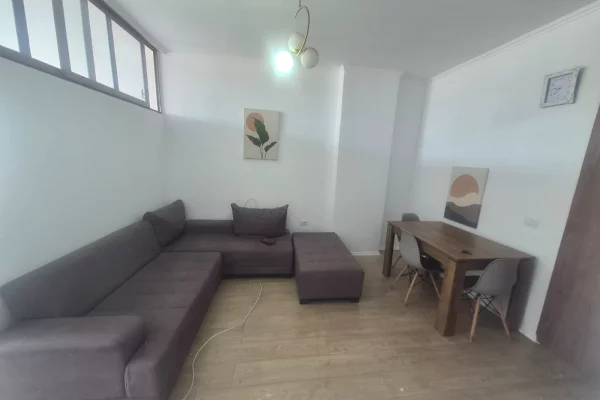 Shtepi ne shitje 1+1 ne Tirane - 88,000 Euro