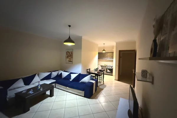 Shtepi me qera 2+1 ne Tirane - 550 Euro