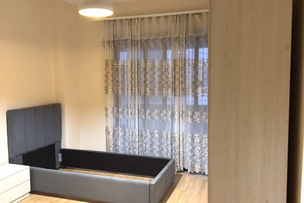 Shtepi me qera Apartament ne Tirane, 2+1, Mobilimi E mobiluar, Pagesa 550  Euro.