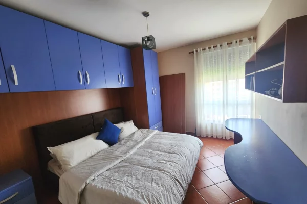Shtepi me qera Apartament ne Tirane, 1+1, Mobilimi E mobiluar, Pagesa 450  Euro.