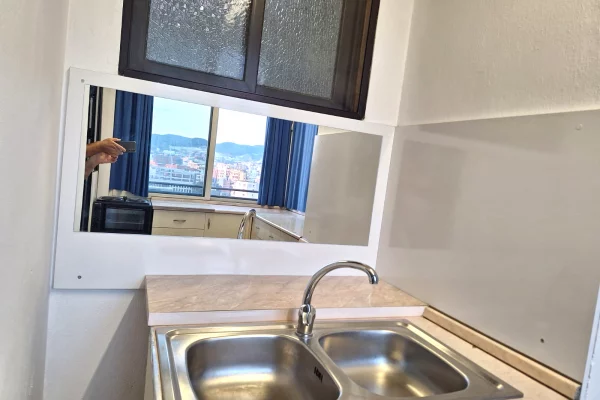 Shtepi me qera Apartament ne Tirane, Garsoniere, Mobilimi E mobiluar, Pagesa 45,000  Leke.