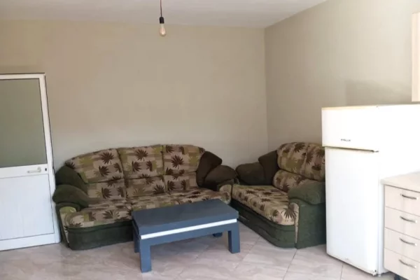 Jepet me qera apartament 1+1 ne Allias prane Big Market 