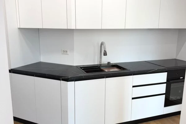 Shtepi me qera Apartament ne Tirane, 1+1, Mobilimi E mobiluar, Pagesa 700  Euro.