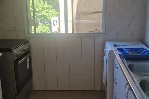 Shtepi me qera Apartament ne Tirane, 1+1, Mobilimi E mobiluar, Pagesa 500  Euro.